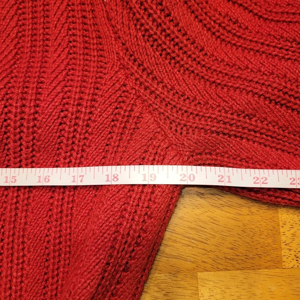Biltmore Womens Large Cable Knit Sweater‎ Red